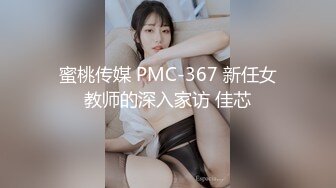 [MP4/ 333M] 双飞智取其乳️傻逼男主摸捏了半天大奶子也不弄一炮搞得妹妹痒痒的️妹子有点不高兴啦