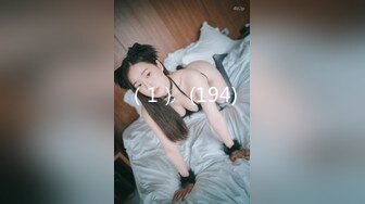 漂亮美女主播D大胸奶小婊砸0108一多自慰大秀 身材不錯 淫蕩自慰 完事抽根煙和閨蜜聊天