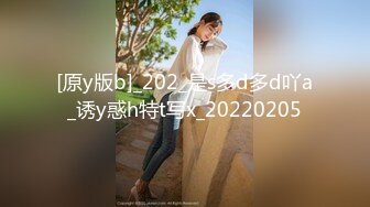 美魔女TS栀子 指腹不停按压直男的G点，再吸吮他的大jb，弟弟的眼神已经恍惚，呼吸急促，坐骑呻吟超爽！