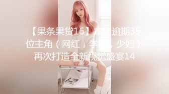 商场女厕偷拍 不敢坐半蹲着尿的牛仔裤小美女  鲍鱼还是粉嫩的