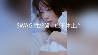 【在线】戴着时尚圆帽的小美女往下退去裙子不停的ZM 1V