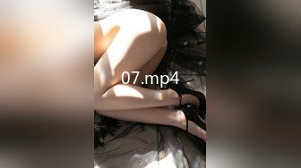 [MP4/ 480M]&nbsp;&nbsp;青春小丽妹女技师的诱惑，来客户按摩乳推打飞机，性感长腿脱下舔背摩擦