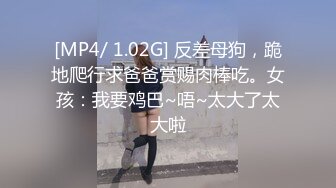 清纯36D小女友，乖巧一脸呆萌，居家操逼，自己玩穴扣入，骑乘位抽插，两个大奶直晃动